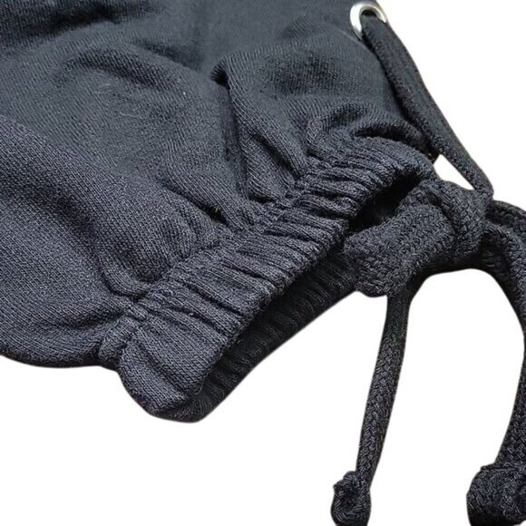 ROMEO & juliet cropped black Off the shoulder sweatshirt Eyelet & Tie Detailing - Picture 5 of 7